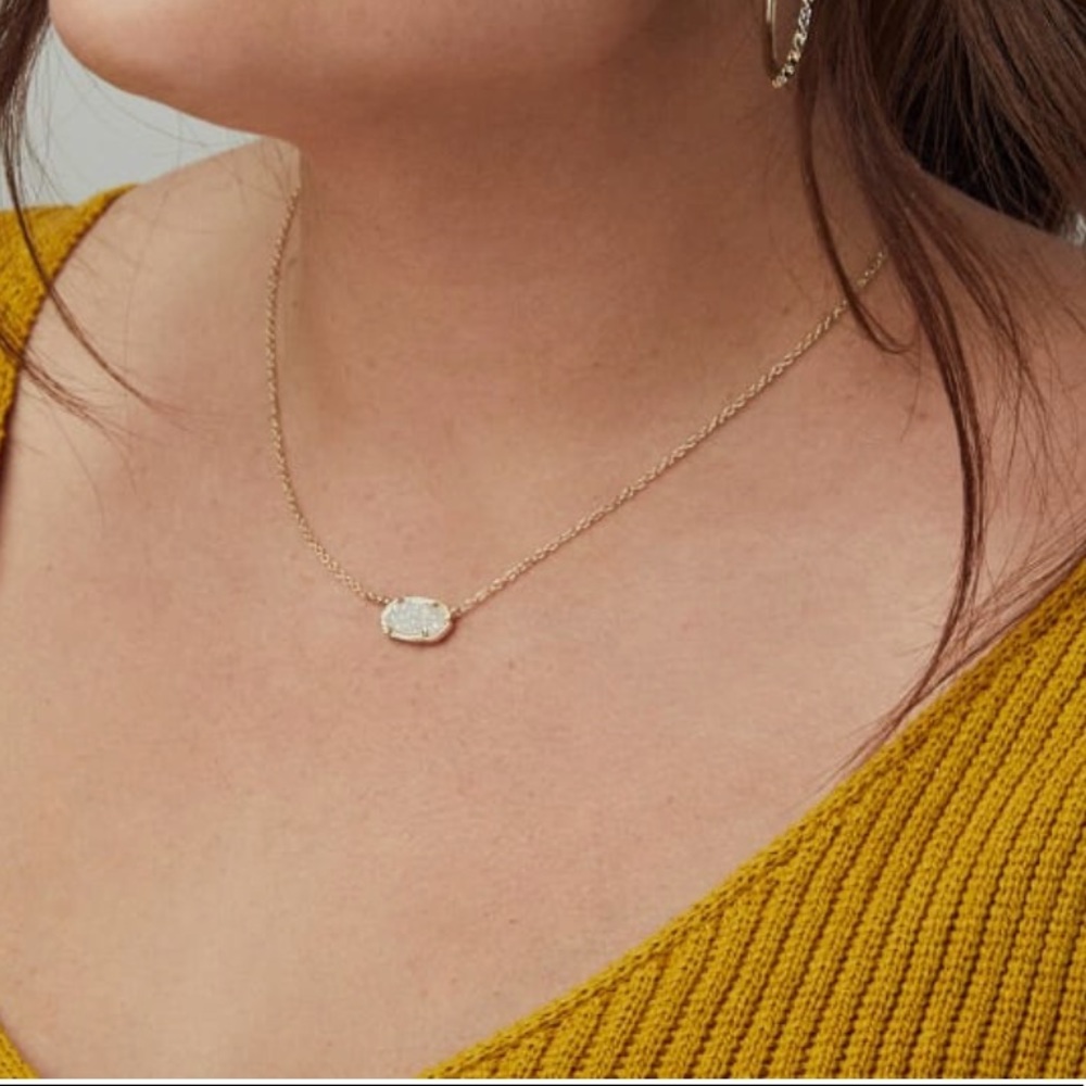 Kendra Scott Elisa Gold Pendant Necklace